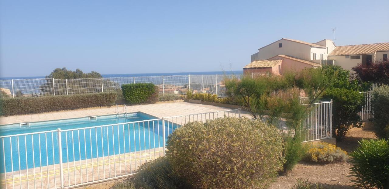 Appt 2 Ou 4 Personnes Avec Piscine, Tennis Et Parking Prive Fleury  Exterior photo